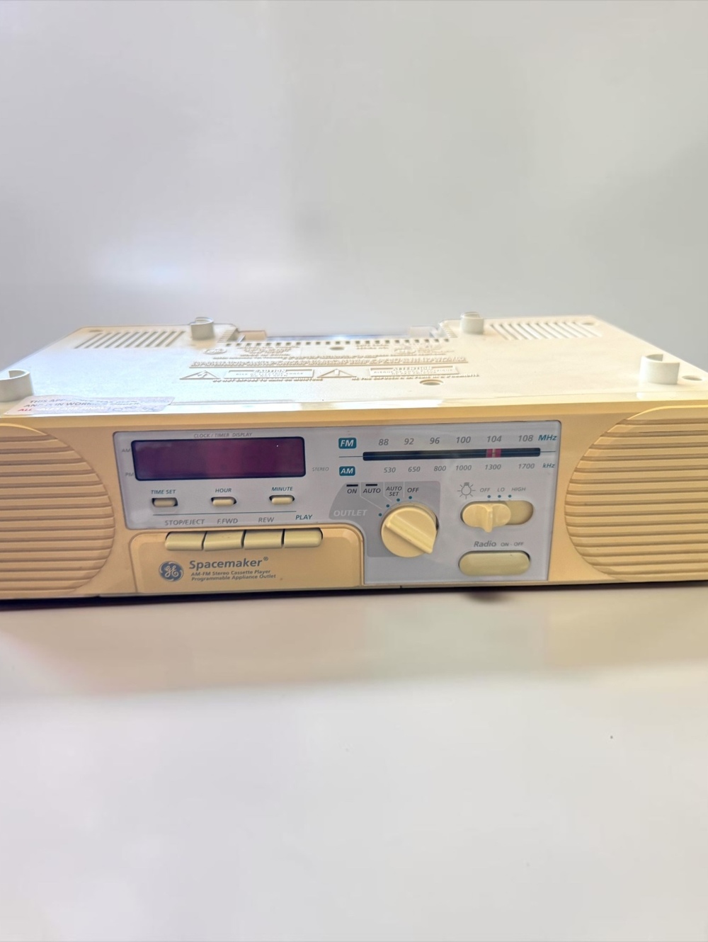 Vintage GE Spacemaker 7-4287A Under Cabinet AM FM Radio Cassette Clock Kitchen